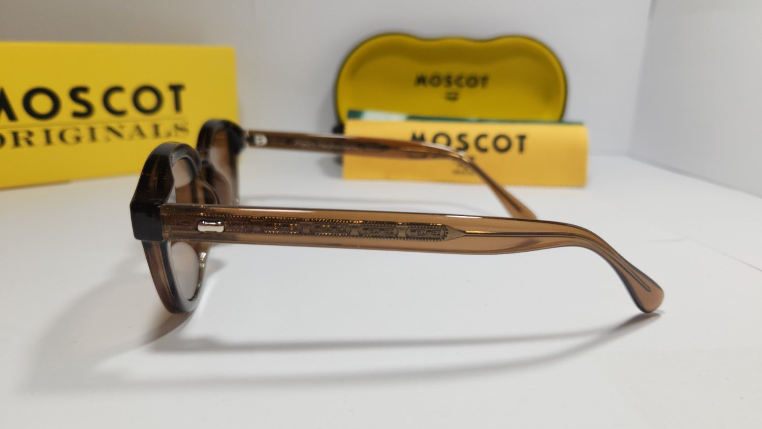 MOSCOT Elegant Sunglasses – Smoky Brown Edition