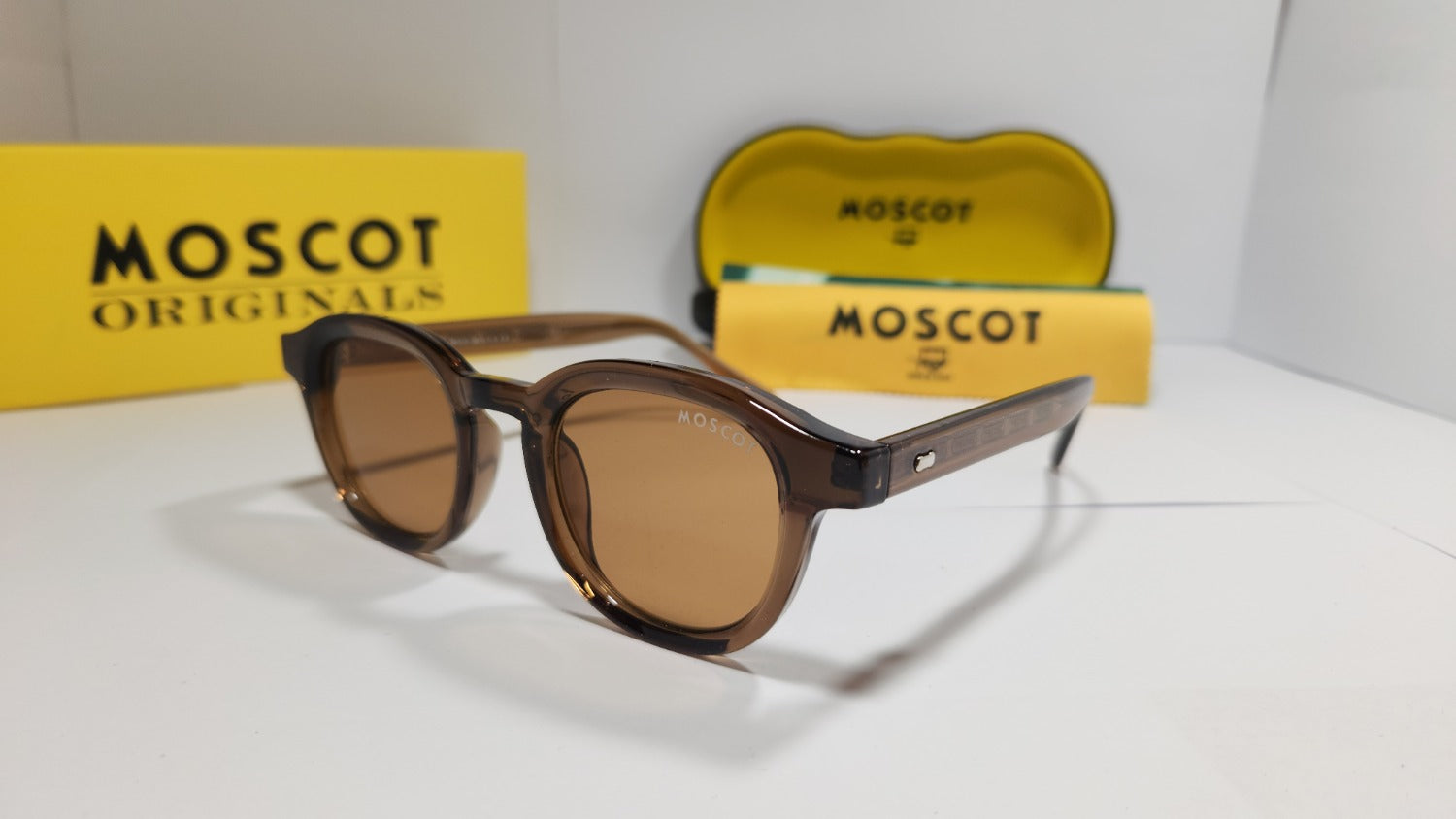MOSCOT Elegant Sunglasses – Smoky Brown Edition