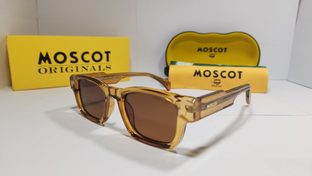 🕶️ MOSCOT Amber Sunglasses – Honey Brown Edition