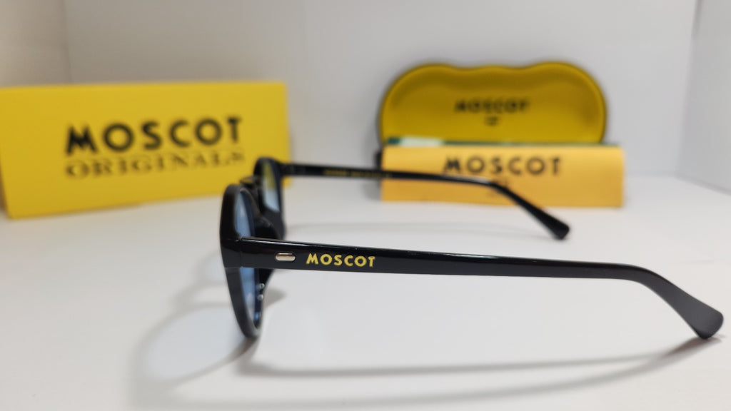 MOSCOT Classic Sunglasses – Blue Edition 😎