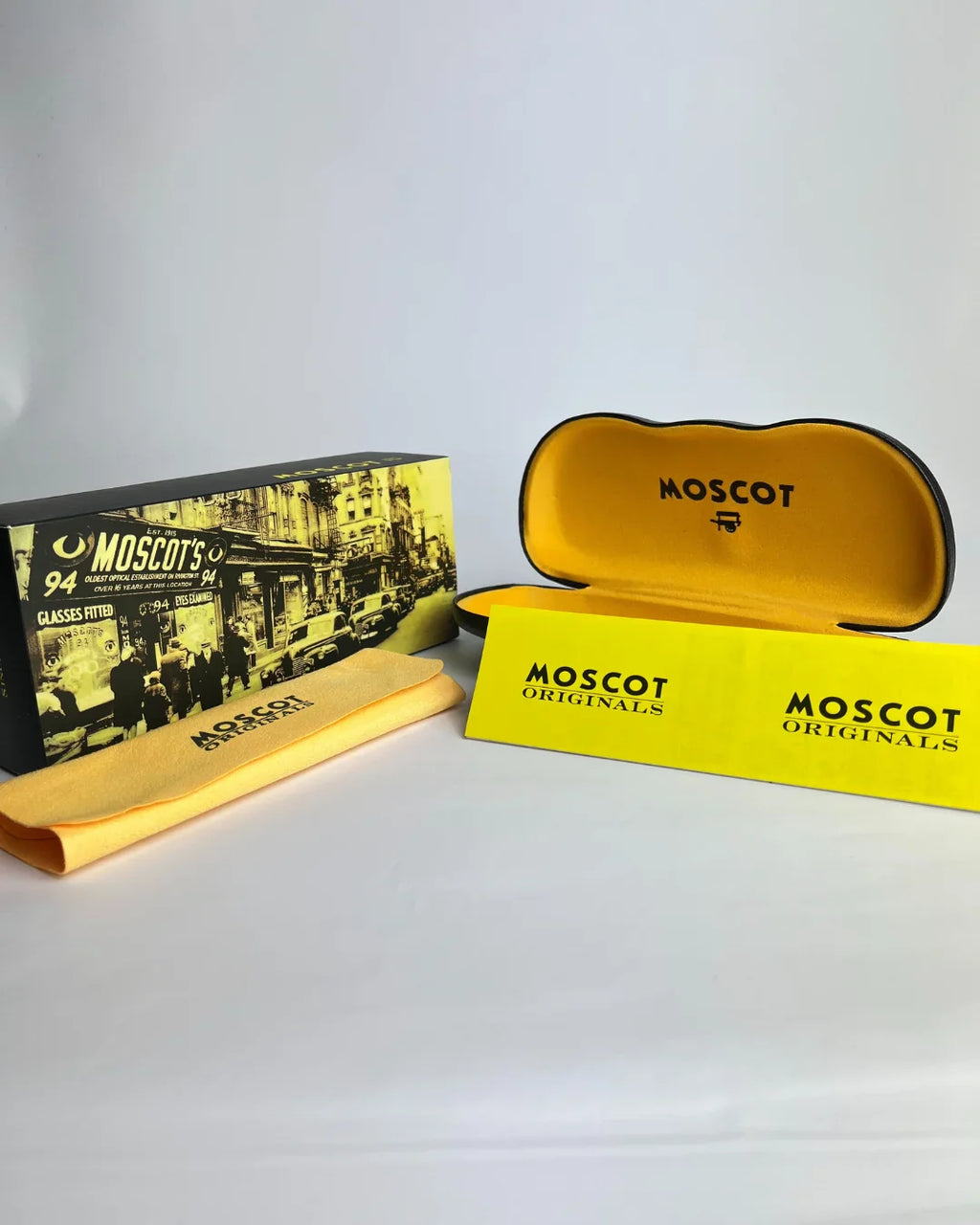 🕶️ MOSCOT Classic Sunglasses – Tortoise Brown Edition